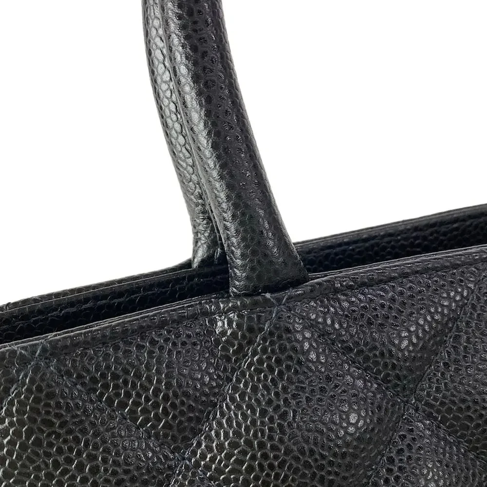 Chanel Caviar Medallion Tote Tote Bag A01804